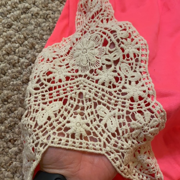 Buckle Neon Pink Tank Top with Lace crochet sides - Picture 4 of 4